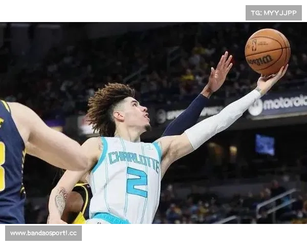 三球拉梅洛鲍尔将接受脚踝和手腕双重手术治疗恢复状态 三球拉梅洛鲍尔将接受脚踝和手腕双重手术治疗恢复状态