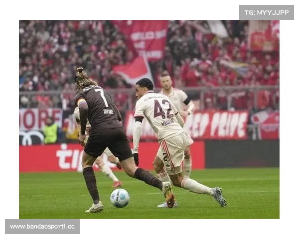 拜仁3比2险胜圣保利 凯恩传射建功萨内梅开二度助球队逆袭 拜仁3比2险胜圣保利 凯恩传射建功萨内梅开二度助球队逆袭