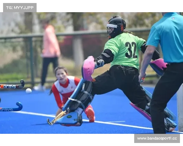 十五届全运会曲棍球项目在广东云浮市新启用曲棍球场精彩亮相 十五届全运会曲棍球项目在广东云浮市新启用曲棍球场精彩亮相