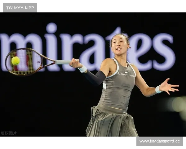 郑钦文领衔中国网球历史突破却爆冷出局 引发广泛关注与讨论 郑钦文领衔中国网球历史突破却爆冷出局 引发广泛关注与讨论