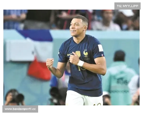 NBA总决赛主帅高度评价姆巴佩称其为足球未来之星引领新潮流 NBA总决赛主帅高度评价姆巴佩称其为足球未来之星引领新潮流