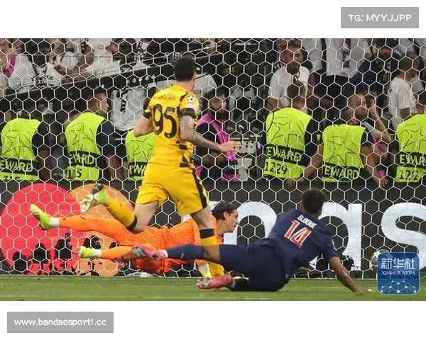 国米豪取三连胜冲击冠军前景大增士气高涨欲争顶峰 国米豪取三连胜冲击冠军前景大增士气高涨欲争顶峰