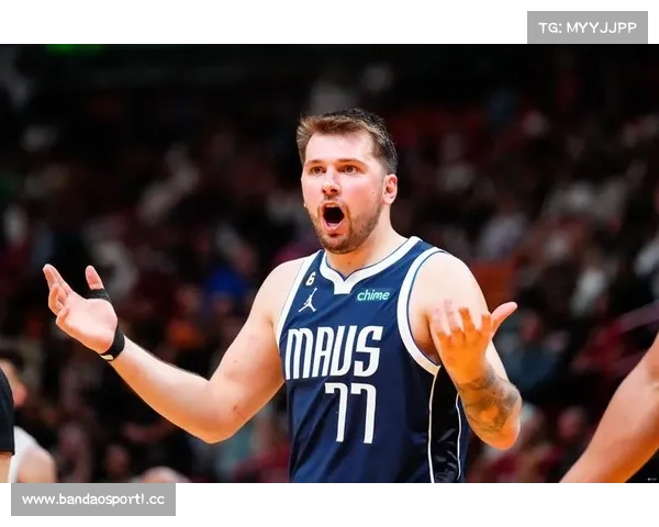 东契奇伤情更新:缺席英超赛季已成定局或将影响球队表现 东契奇伤情更新:缺席英超赛季已成定局或将影响球队表现